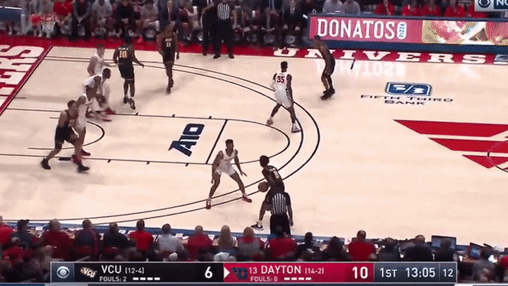 Toppin PnR defense, no hedge, gets stuck between, gives up baseline and drive