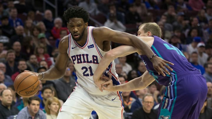 PHILADELPHIA, PA – OCTOBER 27: Joel Embiid #21 of the Philadelphia 76ers drives to the basket against Cody Zeller #40 of the Charlotte Hornets in the second quarter at the Wells Fargo Center on October 27, 2018 in Philadelphia, Pennsylvania. NOTE TO USER: User expressly acknowledges and agrees that, by downloading and or using this photograph, User is consenting to the terms and conditions of the Getty Images License Agreement. (Photo by Mitchell Leff/Getty Images)