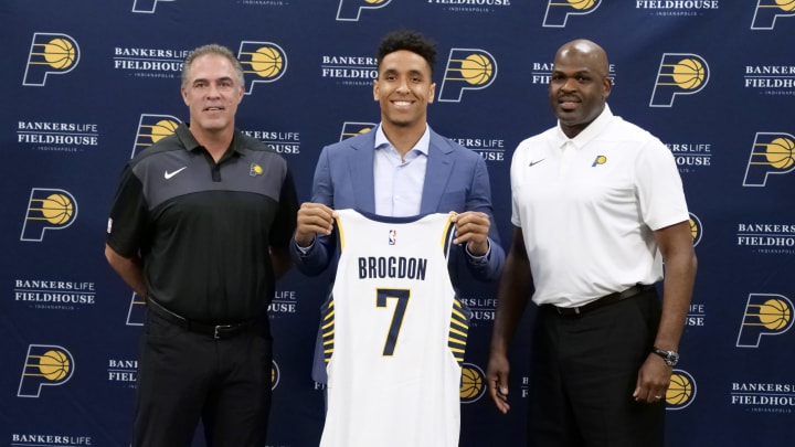 INDIANAPOLIS – JULY 8: (Photo by Ron Hoskins/NBAE via Getty Images)