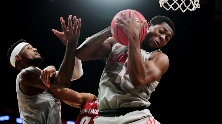 NEW YORK, NEW YORK – NOVEMBER 26: Zane Martin #0 of the New Mexico Lobos rebounds the ball during the second half of their game against the Wisconsin Badgers at Barclays Center on November 26, 2019 in New York City. (Photo by Emilee Chinn/Getty Images)