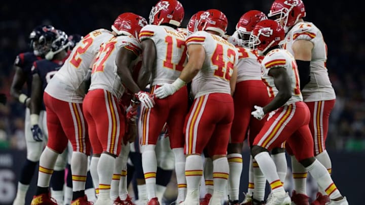 (Photo by Tim Warner/Getty Images)