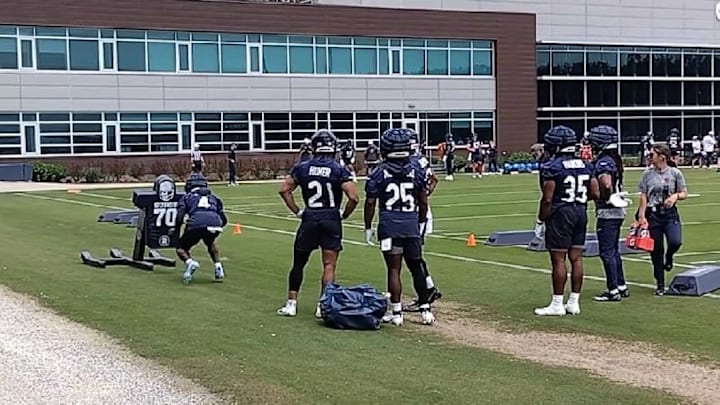 DAndre Swift returns to familiar offense.mp4