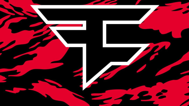 FaZe clan has cut ties with Meyers Leonard. FaZe clan has cut ties with Meyers Leonard.