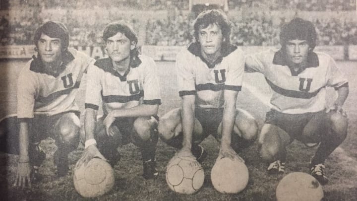 Ugalde, el primero de izquierda a derecha, anotó el primer gol del Clásico Regio #1.