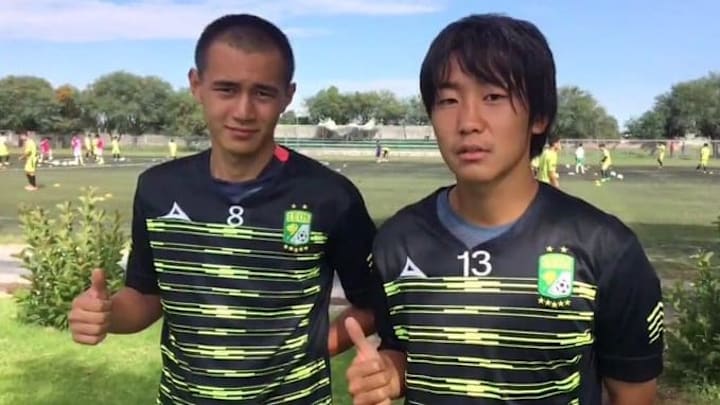 Shu Tanaka y Kaiki Tomita no pudieron quedarse en León por el alto costo de sus cartas.