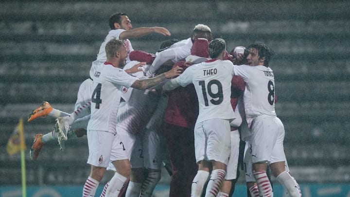 Rio Ave v AC Milan - Europa League