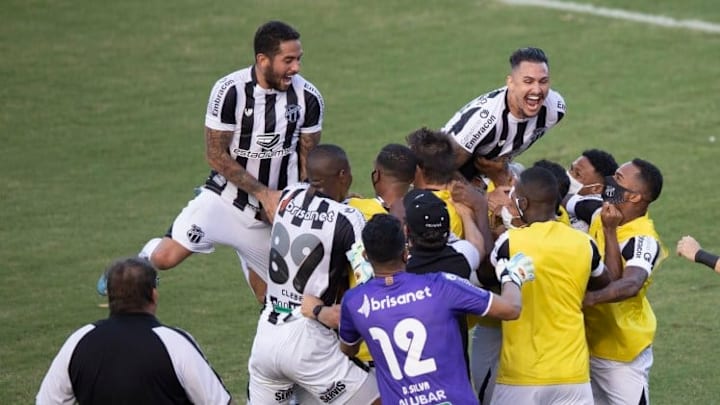 Vozão voltou a vencer o Bahia na decisão Vozão voltou a vencer o Bahia na decisão