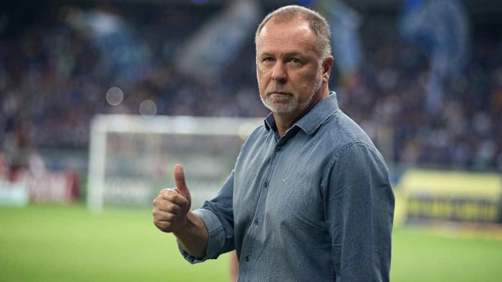 Técnico gaúcho comandava o Timão