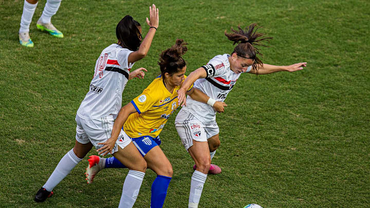 Jogo vale vaga na decisão do Brasileirão Feminino