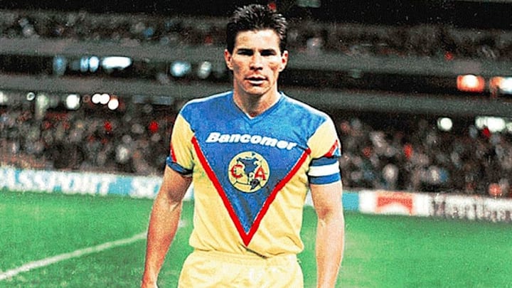 Alfredo Tena vistió los colores del América de 1974 a 1991