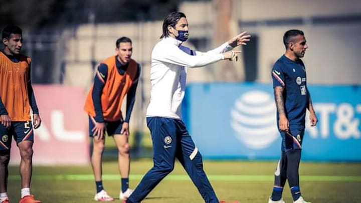 VIDEO| Santiago Solari deslumbra a los jugadores del América con su espectacular técnica