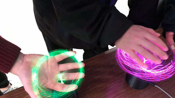 El dispositivo permite crear el rasengan en múltiples colores algo sin duda alguna impresionante