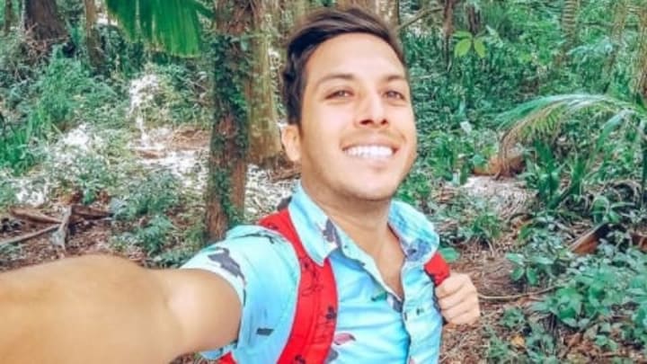 Alex Tienda tiene casi cuatro millones de suscriptores en Youtube Alex Tienda tiene casi cuatro millones de suscriptores en Youtube