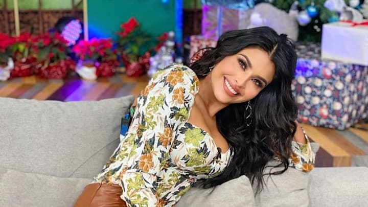 Kristal Silva se casa por el civil