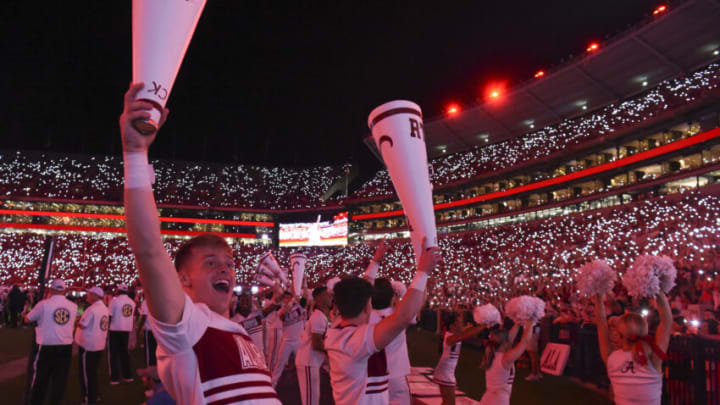 Fans light up the stadium with cell phones during a media timeout between the Alabama Crimson Tide and the Utah State Aggies (Gary Cosby Jr.-USA TODAY Sports)