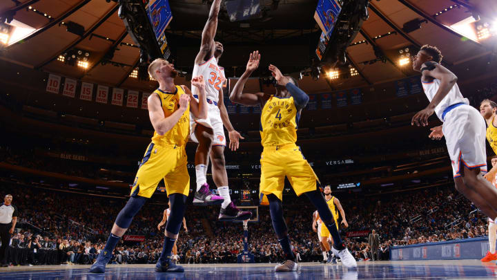 NEW YORK, NY – OCTOBER 31: Noah Vonleh #32 of the New York Knicks dunks the ball against the Indiana Pacers on October 31, 2018 at Madison Square Garden in New York City, New York. Mandatory Copyright Notice: Copyright 2018 NBAE (Photo by Jesse D. Garrabrant/NBAE via Getty Images)
