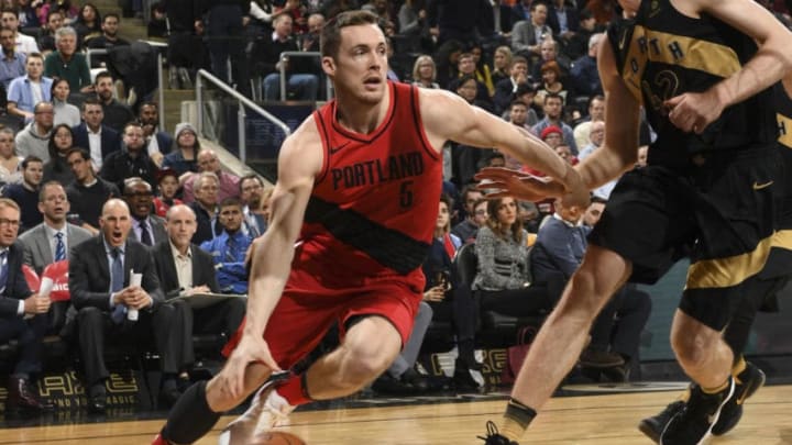 TORONTO, CANADA - FEBRUARY 2: Pat Connaughton #5 of the Portland Trail Blazers handles the ball against the Toronto Raptors on February 2, 2018 at the Air Canada Centre in Toronto, Ontario, Canada. NOTE TO USER: User expressly acknowledges and agrees that, by downloading and/or using this photograph, user is consenting to the terms and conditions of the Getty Images License Agreement. Mandatory Copyright Notice: Copyright 2018 NBAE (Photo by Ron Turenne/NBAE via Getty Images)