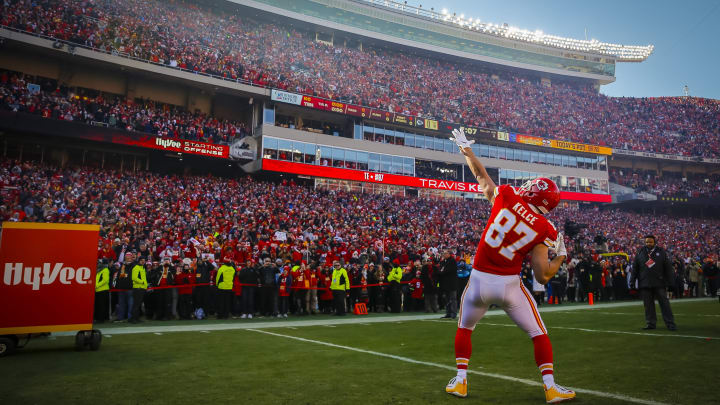 Travis Kelce #87 of the Kansas City Chiefs (Photo by David Eulitt/Getty Images)