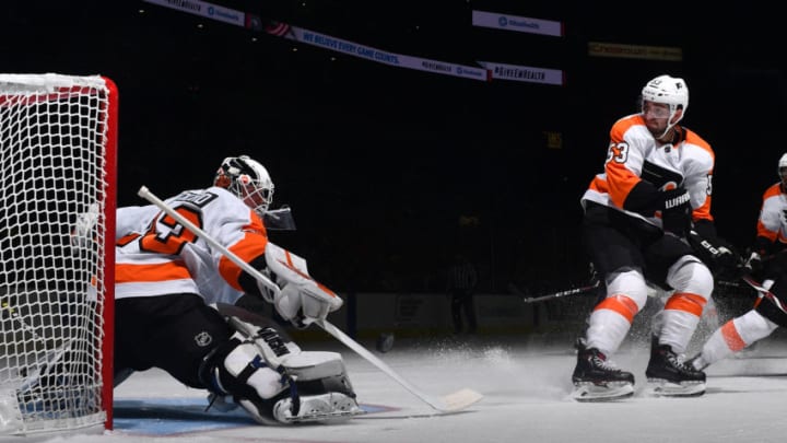 COLUMBUS, OH - OCTOBER 18: Calvin Pickard #33 of the Philadelphia Flyers stops a shot during the first period of the game against the Columbus Blue Jackets on October 18, 2018 at Nationwide Arena in Columbus, Ohio. (Photo by Jamie Sabau/NHLI via Getty Images)
