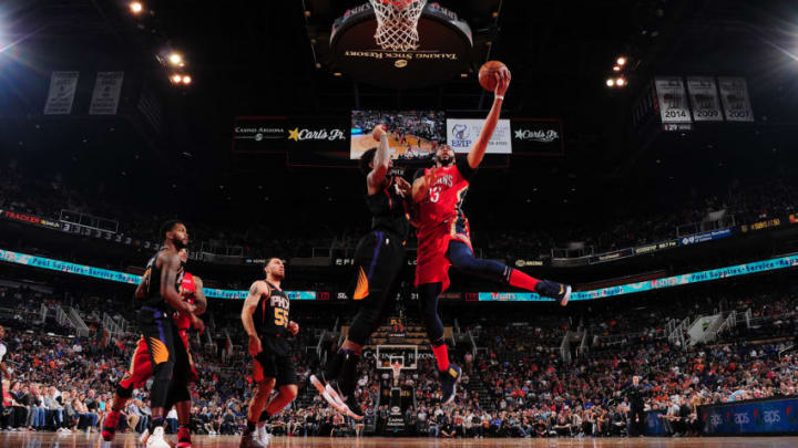 PHOENIX, AZ - NOVEMBER 24: Anthony Davis