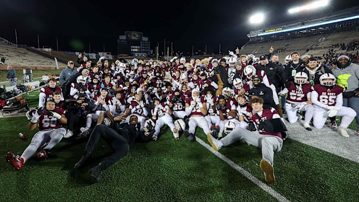 De Smet Jesuit vs. Nixa Missouri Class 6 football state championship game (photos) De Smet Jesuit vs. Nixa Missouri Class 6 football state championship game (photos)