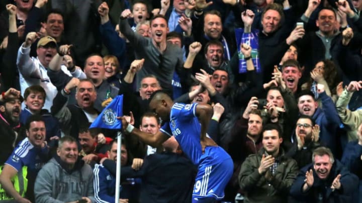 LONDON, ENGLAND - MARCH 08: Samuel Eto'o of Chelsea does an 'Old Man' celebration during the Barclays Premier League match between Chelsea and Tottenham Hotspur at Stamford Bridge on March 8, 2014 in London, England. (Photo by Clive Rose/Getty Images)