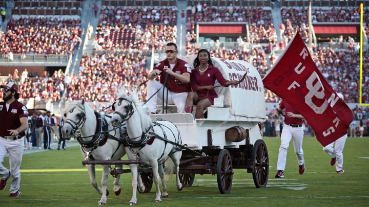 NORMAN, OK – SEPTEMBER 10 : The Sooner Schooner takes the field after a touchdown against the Louisiana Monroe Warhawks September 10, 2016 at Gaylord Family Memorial Stadium in Norman, Oklahoma. The Sooners defeated the Warhawks 59-17. (Photo by Brett Deering/Getty Images) *** local caption ***