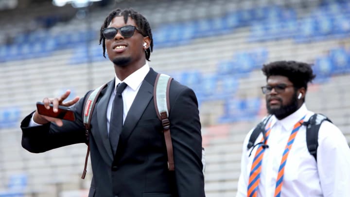 Florida Gators players enter the stadium during Gator Walk before the football game between the Florida Gators and Tennessee Volunteers, at Ben Hill Griffin Stadium in Gainesville, Fla. Sept. 25, 2021.Flgai 092521 Ufvs Tennesseefb 08