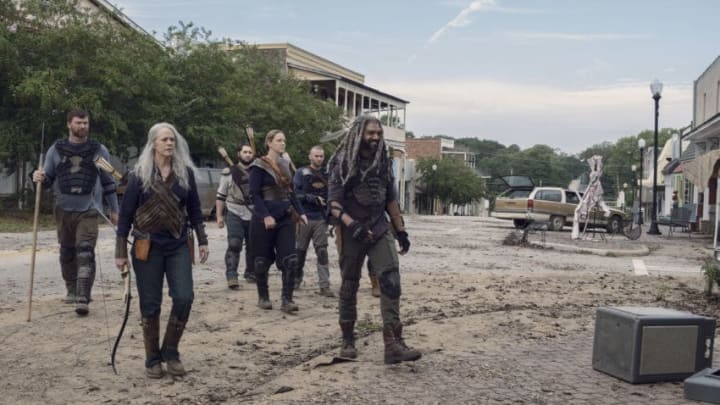 Khary Payton as Ezekiel, Melissa McBride as Carol Peletier, Cooper Andrews as Jerry - The Walking Dead _ Season 9, Episode 11 - Photo Credit: Gene Page/AMC