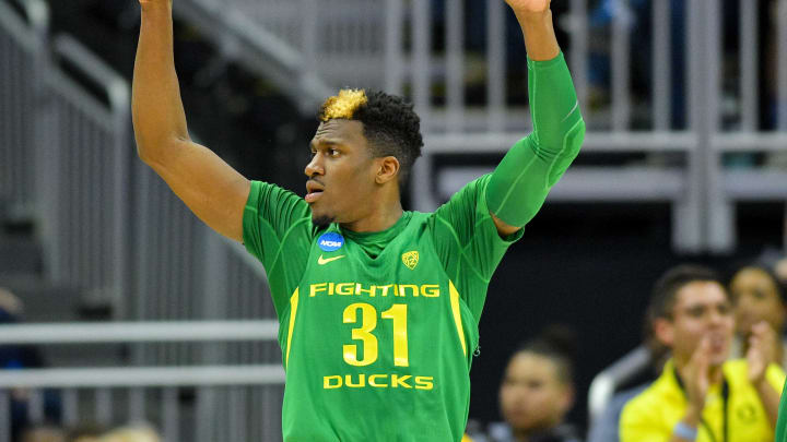 Mar 25, 2017; Kansas City, MO, USA; Oregon Ducks guard Dylan Ennis (31) reacts during the first half K in the finals of the Midwest Regional of the 2017 NCAA Tournament at Sprint Center. Mandatory Credit: Denny Medley-USA TODAY Sports