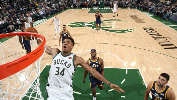 MILWAUKEE, WI – OCTOBER 9: (Photo by Gary Dineen/NBAE via Getty Images).