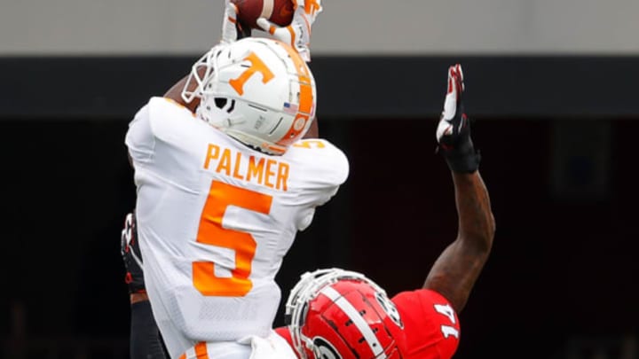 ATHENS, GEORGIA – OCTOBER 10: Josh Palmer #5 of the Tennessee Volunteers pulls in this touchdown reception against DJ Daniel #14 of the Georgia Bulldogs during the first half at Sanford Stadium on October 10, 2020 in Athens, Georgia. (Photo by Kevin C. Cox/Getty Images)