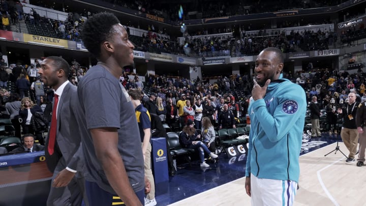 INDIANAPOLIS, IN – JANUARY 20: Victor Oladipo #4 of the Indiana Pacers and Kemba Walker #15 of the Charlotte Hornets speak after the game on January 20, 2019 at Bankers Life Fieldhouse in Indianapolis, Indiana. NOTE TO USER: User expressly acknowledges and agrees that, by downloading and or using this Photograph, user is consenting to the terms and conditions of the Getty Images License Agreement. Mandatory Copyright Notice: Copyright 2019 NBAE (Photo by Ron Hoskins/NBAE via Getty Images)
