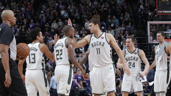 SACRAMENTO, CA – FEBRUARY 27: (Photo by Rocky Widner/NBAE via Getty Images)