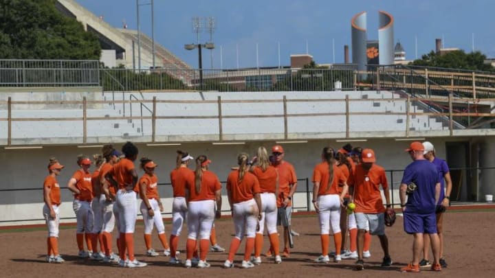 Clemson softball coach John Rittman talks with the team during drills during the first practice on their new field in Clemson Monday, September 30, 2019.Clemson Softball Practices On New Field For First Time