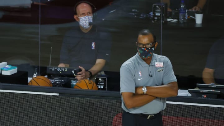 LAKE BUENA VISTA, FLORIDA - AUGUST 01: Alvin Gentry of the New Orleans Pelicans looks on against the LA Clippers at HP Field House at ESPN Wide World Of Sports Complex on August 01, 2020 in Lake Buena Vista, Florida. NOTE TO USER: User expressly acknowledges and agrees that, by downloading and or using this photograph, User is consenting to the terms and conditions of the Getty Images License Agreement. (Photo by Kevin C. Cox/Getty Images)