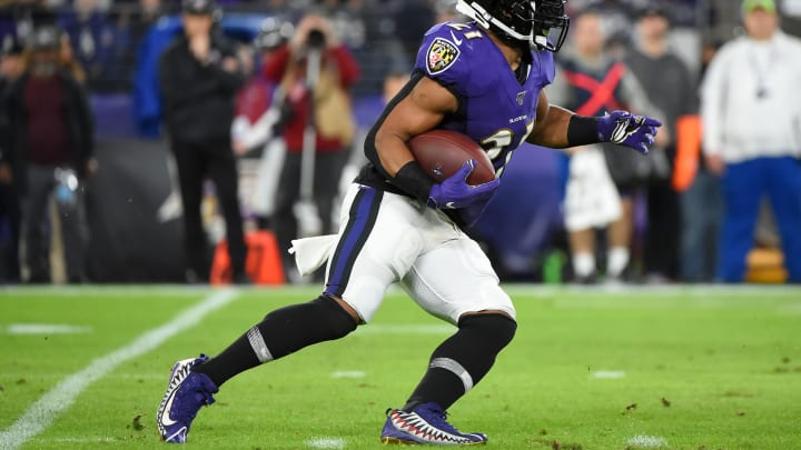 Mark Ingram #21 squares off against the Kansas City Chiefs in week 3 (Photo by Will Newton/Getty Images)