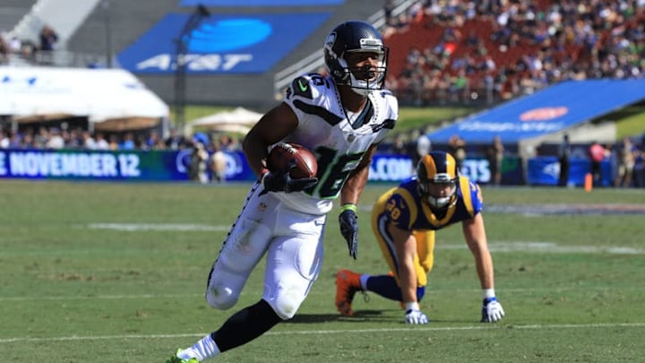 LOS ANGELES, CA - OCTOBER 08: Tyler Lockett