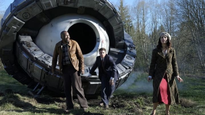 TIMELESS -- "Pilot" -- Pictured: (l-r) Malcolm Barrett as Rufus Carlin, Matt Lanter as Wyatt Logan, Abigail Spencer as Lucy Preston -- (Photo by: Joe Lederer/NBC)