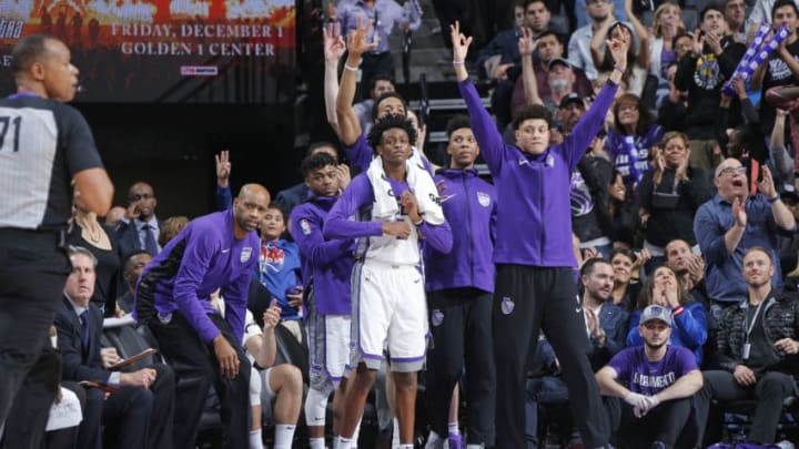 SACRAMENTO, CA - NOVEMBER 25: The Sacramento Kings bench reacts during the game against the Los Angeles Clippers on November 25, 2017 at Golden 1 Center in Sacramento, California. NOTE TO USER: User expressly acknowledges and agrees that, by downloading and or using this photograph, User is consenting to the terms and conditions of the Getty Images Agreement. Mandatory Copyright Notice: Copyright 2017 NBAE (Photo by Rocky Widner/NBAE via Getty Images)