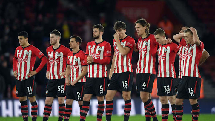 SOUTHAMPTON, ENGLAND - JANUARY 16: Southampton look on during the penalty shoot out in the FA Cup Third Round Replay match between Southampton FC and Derby County at St Mary's Stadium on January 16, 2019 in Southampton, United Kingdom. (Photo by Mike Hewitt/Getty Images)