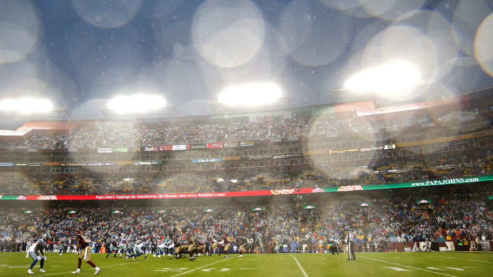 LANDOVER, MD - OCTOBER 29: A general view as the Dallas Cowboys play the Washington Redskins during the second quarter at FedExField on October 29, 2017 in Landover, Maryland. (Photo by Patrick Smith/Getty Images)