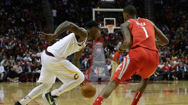 HOUSTON, TX - NOVEMBER 09: Iman Shumpert Photo by Tim Warner/Getty Images)