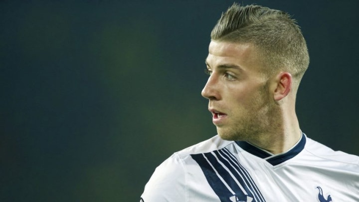 Toby Alderweireld of Tottenham Hotspur FC during the UEFA Europa League round of 16 match between Borussia Dortmund and Tottenham Hotspur on March 10, 2016 at the Signal Iduna Park stadium in Dortmund, Germany.(Photo by VI Images via Getty Images)