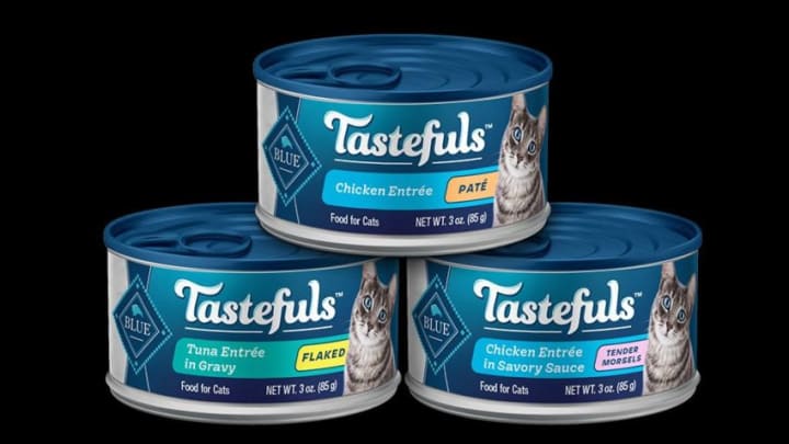 BLUE Tastefuls Wet Cat Food. Image courtesy of Blue Buffalo