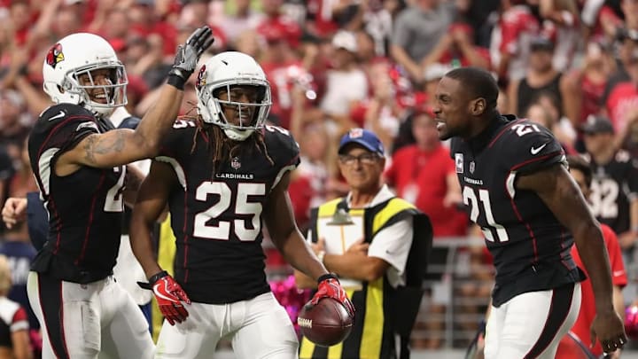 GLENDALE, AZ - OCTOBER 15: Defensive back Tramon Williams