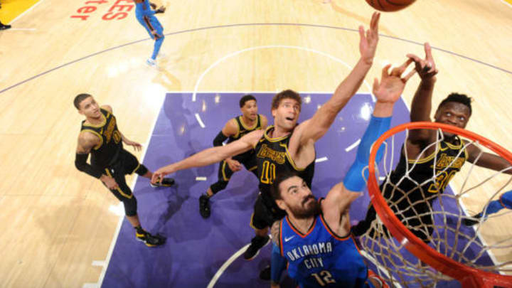 LOS ANGELES, CA – FEBRUARY 8: (Photo by Andrew D. Bernstein/NBAE via Getty Images)