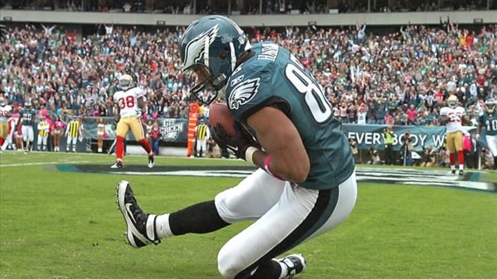 October 2, 2011; Philadelphia, PA USA; Philadelphia Eagles tight end Clay Harbor (82) catches 16-yard touchdown pass in 1st quarter against the San Francisco 49ers at Lincoln Financial Field. Mandatory Credit: Eric Hartline-USA TODAY Sports