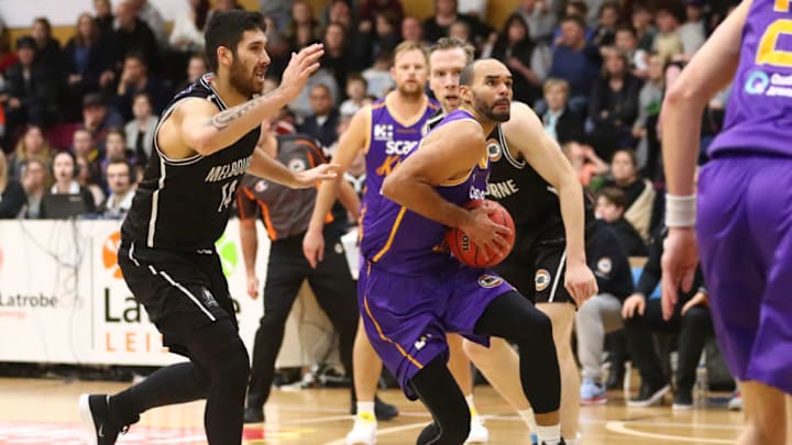 TRARALGON, AUSTRALIA - SEPTEMBER 09: Perry Ellis of the Kings controls the ball during the 2017 NBL Blitz pre-season match between Melbourne United and the Sydney Kings at Traralgon Basketball Centre on September 9, 2017 in Traralgon, Australia. (Photo by Scott Barbour/Getty Images)