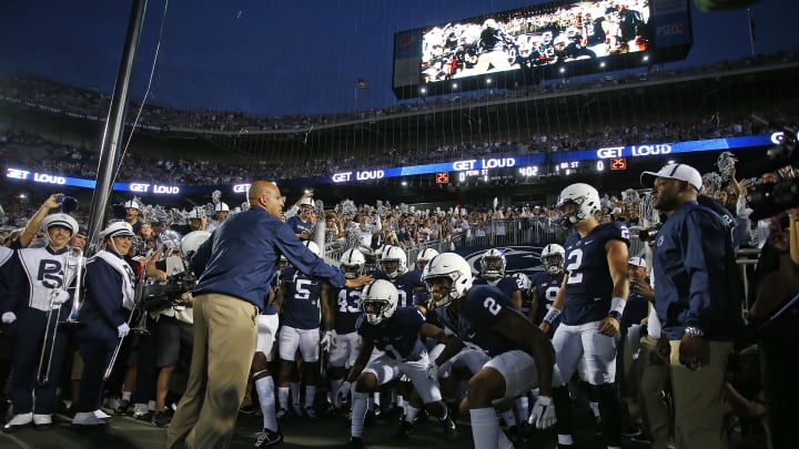 STATE COLLEGE, PA – SEPTEMBER 16: James Franklin and the Penn State Nittany Lions prepare to take the field against the Georgia State Panthers at Beaver Stadium on September 16, 2017 in State College, Pennsylvania. (Photo by Justin K. Aller/Getty Images)